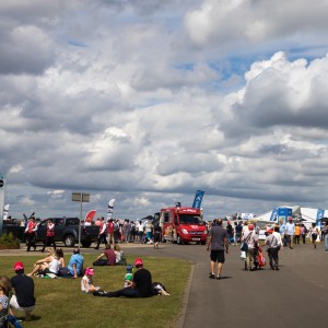 crowds-at-the-Farnborough International Airshow